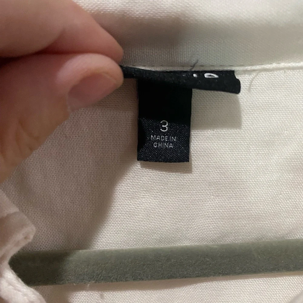 Torrid long sleeve button down White Shirt - Picture 2 of 5